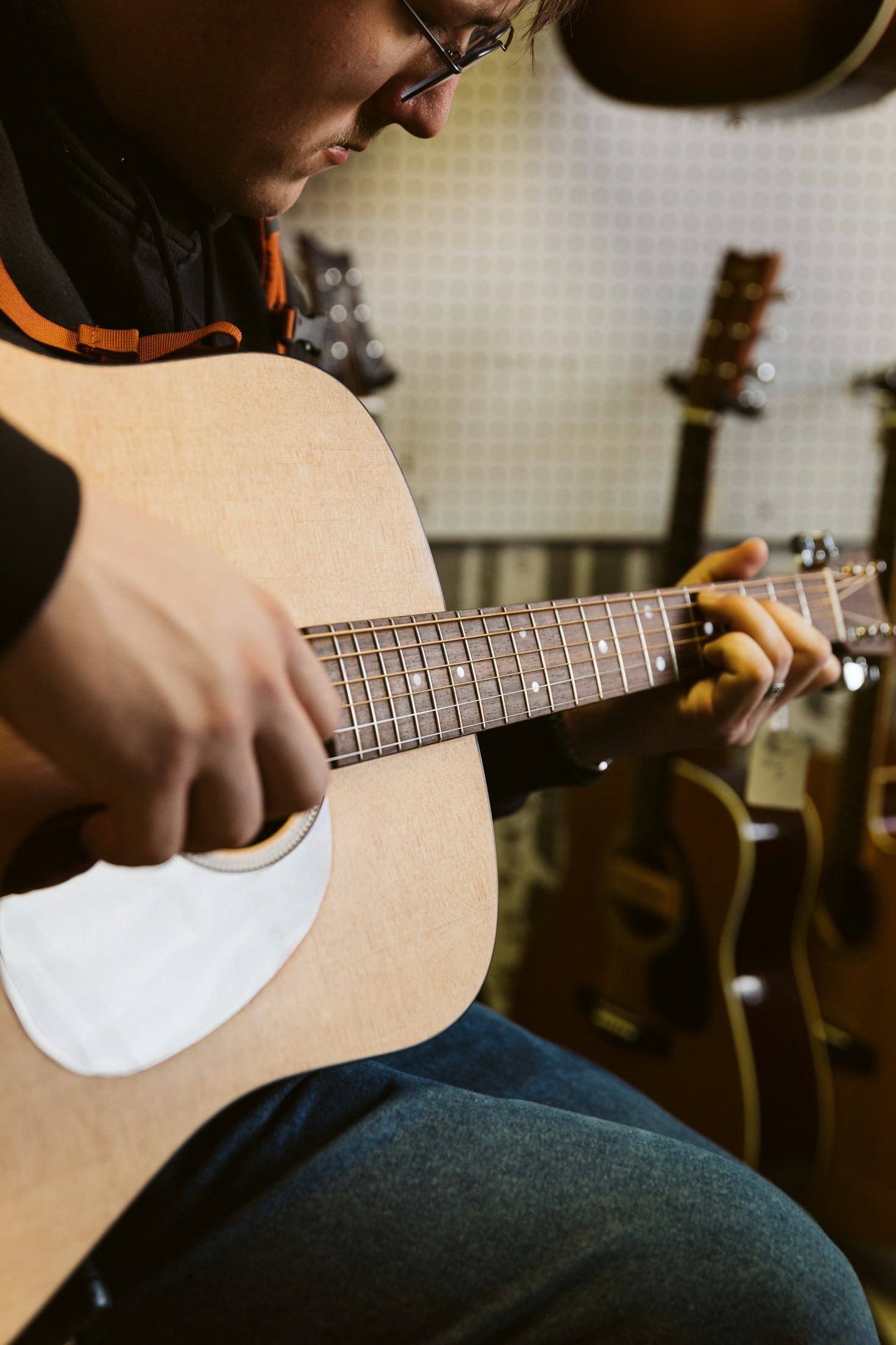 Five Easy Blues Licks Every Beginner Should Learn