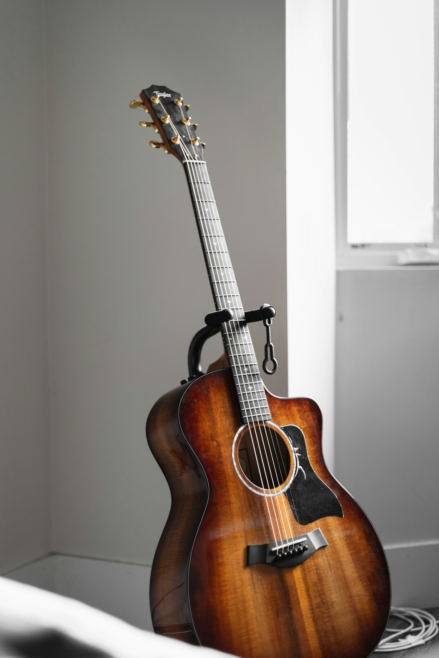 Demystifying the Pentatonic Scale on the Fretboard